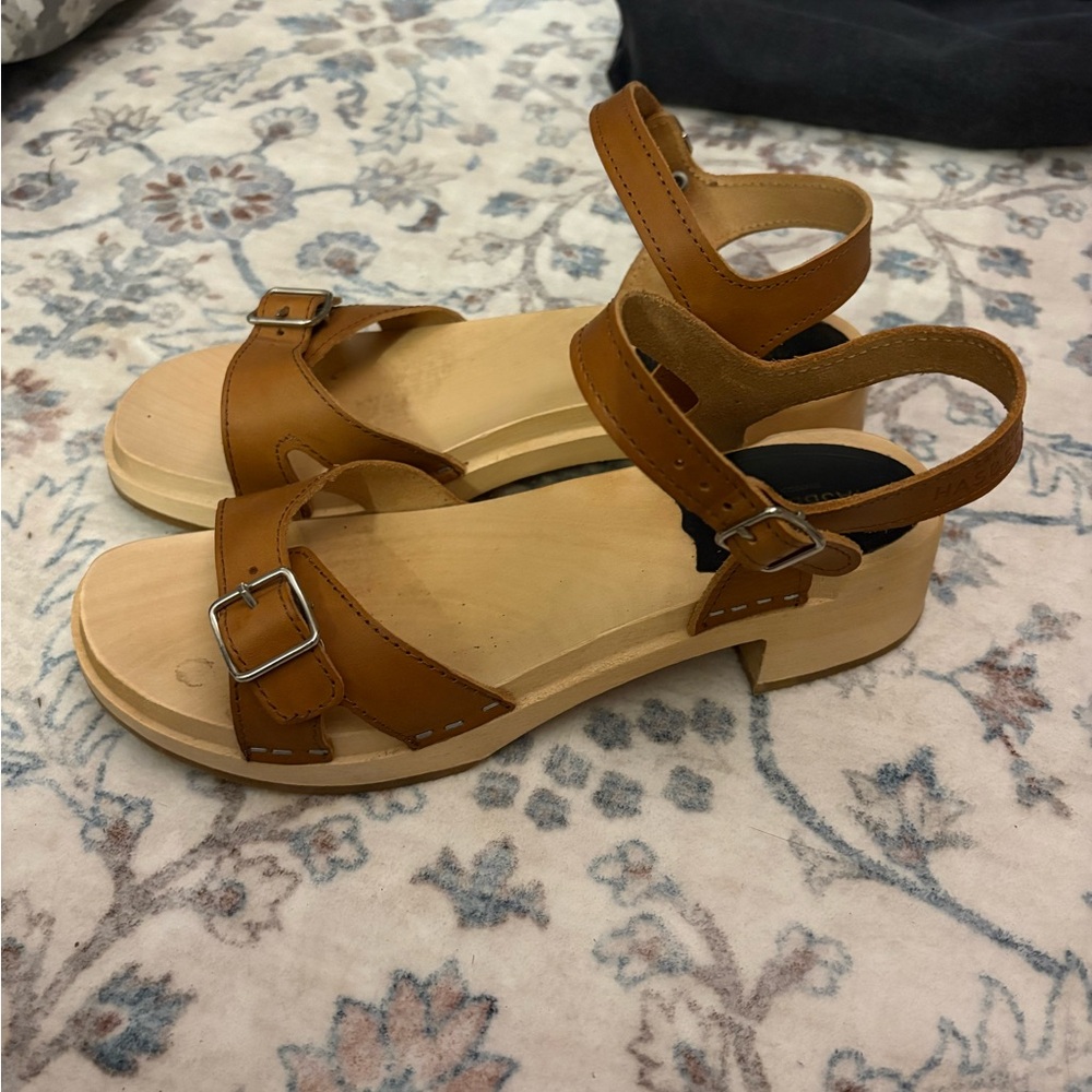 Brown Leather Sandals